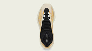 adidas YEEZY 700 V3 "MONO SAFFLOWER" "Ye / KANYE WEST" MONO SAFFLOWER 4