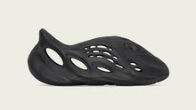画像をギャラリービューアに読み込む, adidas YZY FOAM RUNNER &quot;ONYX&quot; &quot;Ye / KANYE WEST&quot; ONYX 2