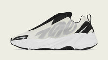 画像をギャラリービューアに読み込む, adidas YEEZY 700 MNVN &quot;ANALOG&quot; &quot;Ye / KANYE WEST&quot; ANALOG 1