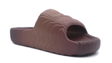 画像をギャラリービューアに読み込む, adidas ADILETTE 22 PRE RUBBED BROWN/SHADOW BROWN/CORE BLACK 5