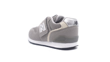 画像をギャラリービューアに読み込む, new balance IZ996 GR3 2