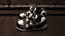 画像をギャラリービューアに読み込む, A BATHING APE&reg; x mita sneakers Reebok VERSA PUMP FURY &quot;CITY CAMO&quot;　BLK/GRY/WHT9