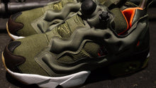 画像をギャラリービューアに読み込む, Winiche &amp; Co. x mita sneakers Reebok INSTA PUMP FURY OG &quot;FLIGHT JACKET&quot;　OLV/ORG/WHT11