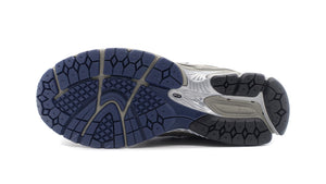 new balance M1906R B 4