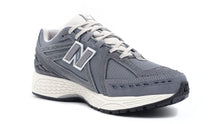 画像をギャラリービューアに読み込む, new balance M1906R V 5