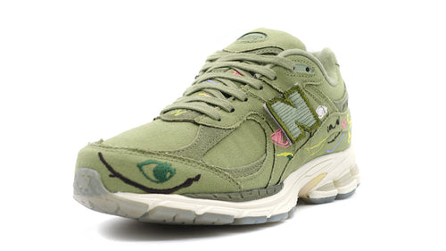 new balance M2002R 