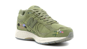 new balance M2002R "BRYANT GILES" AG 5