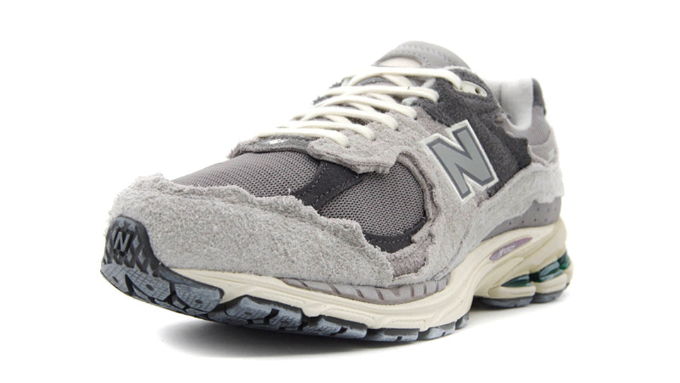 new balance M2002RD 