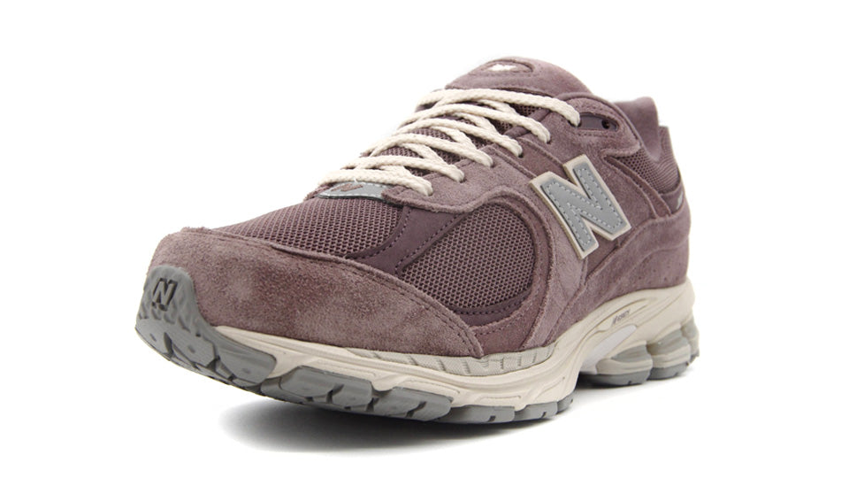 new balance M2002R 