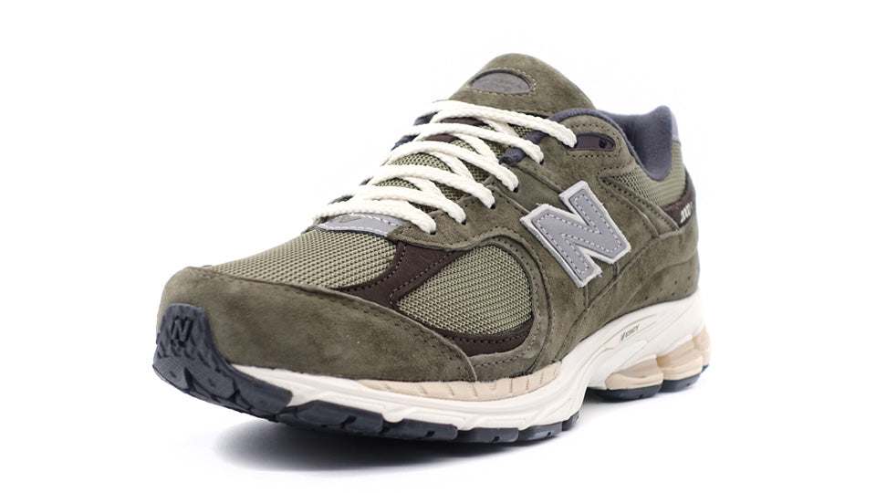new balance M2002R 