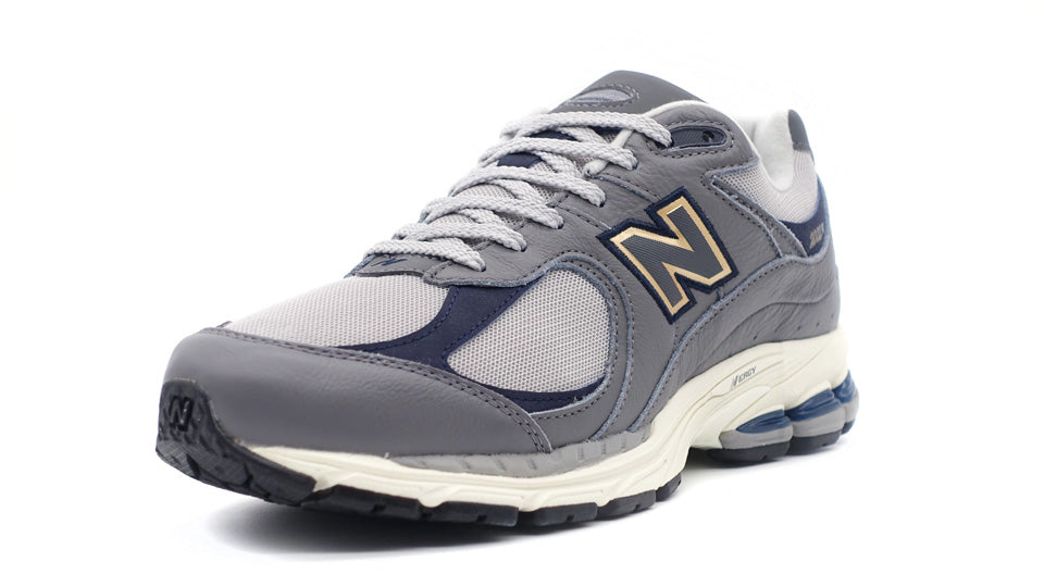 美品 NEW BALANCE 2002R HQ 23.5cm