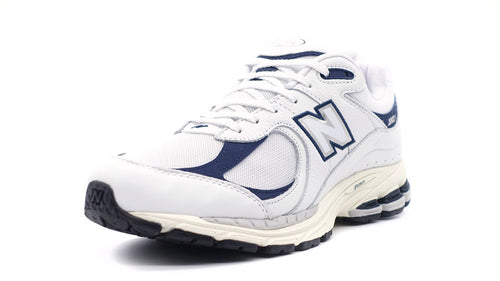 new balance M2002R 