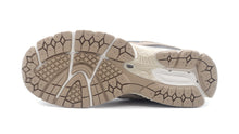 画像をギャラリービューアに読み込む, new balance M2002R SI 4