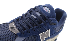 new balance M2002R GTX 