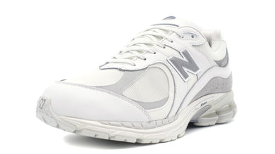 new balance M2002R GTX 