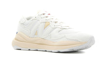 画像をギャラリービューアに読み込む, new balance M5740 &quot;REFINED FUTURE PACK&quot; DMP 5