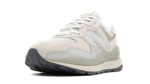 new balance M5740 "GREY DAY PACK" GRM 1