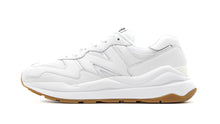 画像をギャラリービューアに読み込む, new balance M5740 LT 3