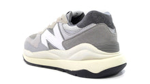 画像をギャラリービューアに読み込む, new balance M5740 TA 4