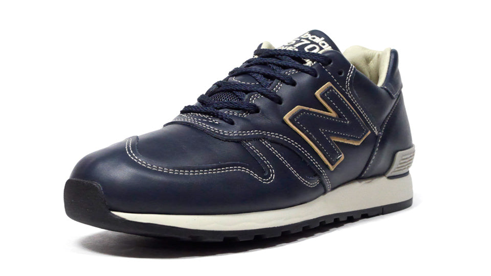 new balance M670 