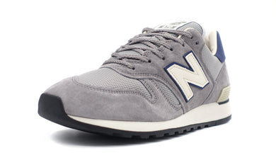 new balance M670 
