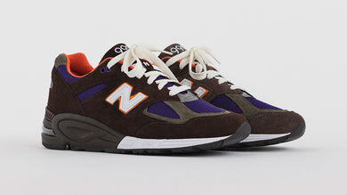 new balance M990 V2 