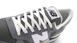 new balance M990 V1 