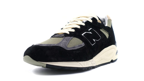 new balance M990 V2 
