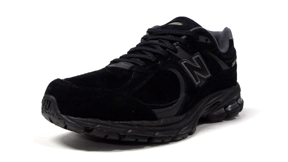 new balance ML2002R O 1