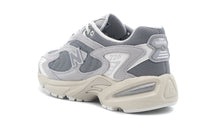 画像をギャラリービューアに読み込む, new balance ML725 AA 2