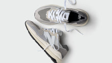 画像をギャラリービューアに読み込む, new balance M5740 TA 7