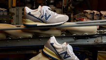 画像をギャラリービューアに読み込む, new balance U990 V6 &quot;Made in USA&quot; &quot;GREY DAY&quot; TC6 8