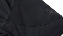 画像をギャラリービューアに読み込む, le coq sportif SHORT SLEEVE VNECK SHIRTS &quot;FOOTBALL PACK&quot;　BLK/BLK 4