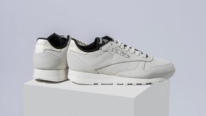 Reebok CLASSIC LEATHER "SNEEZE Magazine" FTWR WHITE/CHALK/CORE BLACK 9