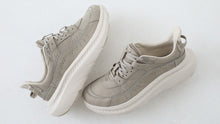 画像をギャラリービューアに読み込む, UGG M CA805 V2 NUBUCK SILT 8