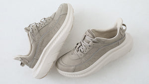 UGG M CA805 V2 NUBUCK SILT 8