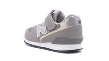 画像をギャラリービューアに読み込む, new balance YV996 GR3 2